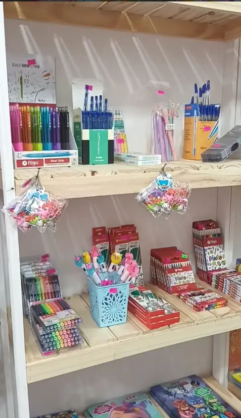 Las Dai - Útiles escolares